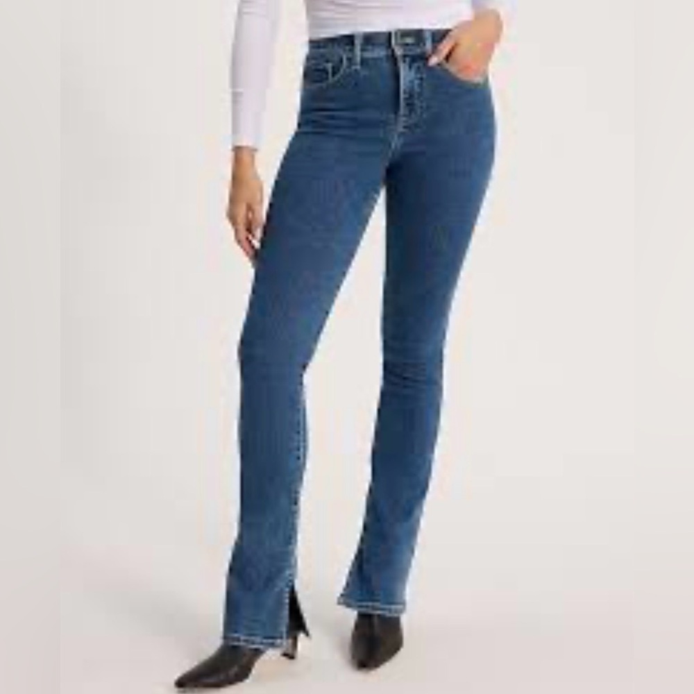 Express Mid Rise Medium Wash Hyper Sculpt Skyscraper Jeans 10
